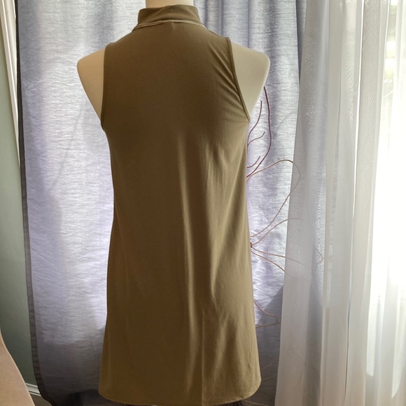 Aeropostale Olive Halter Dress - Picture 3 of 10